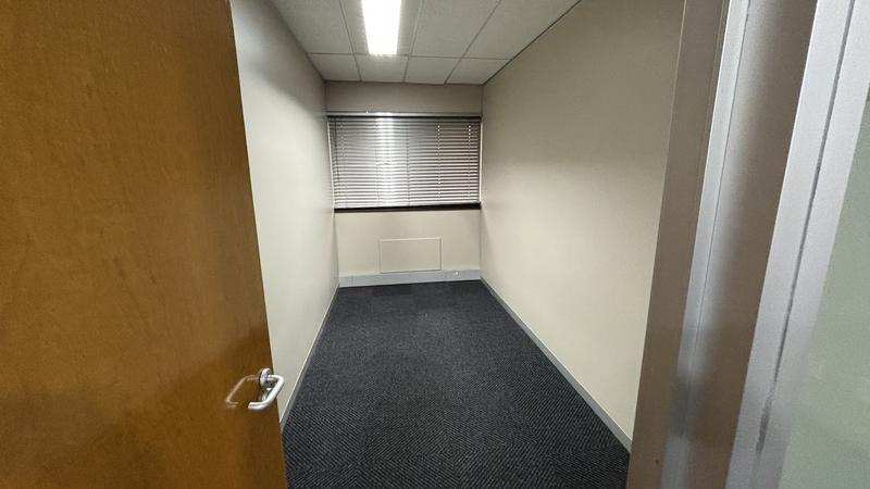 To Let commercial Property for Rent in Pinelands Western Cape